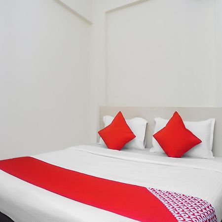 Hotel Oyo 16007 Sk Executive Yerandwane Exterior foto